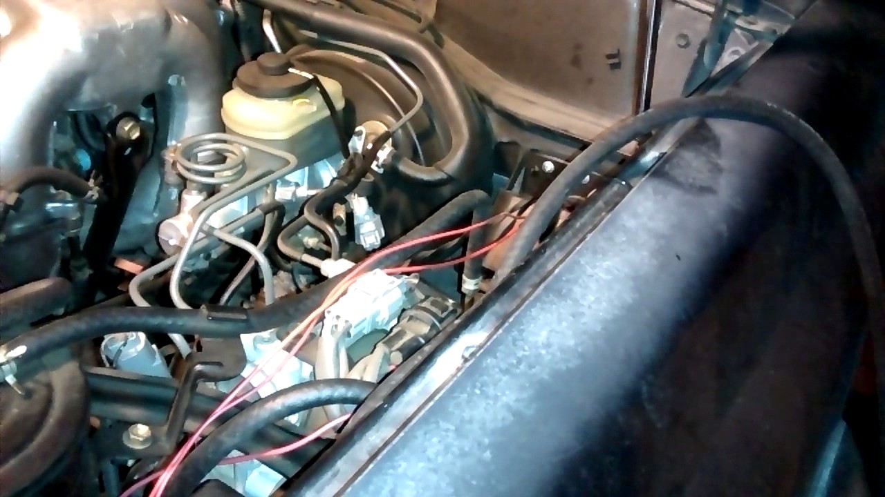 Land Cruiser 80 Series extended differential breather line (rear part 2