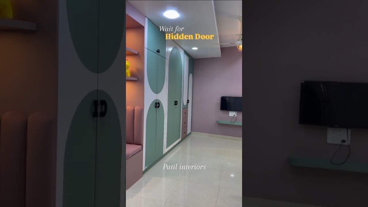 Wardrobe with hidden bathroom door...