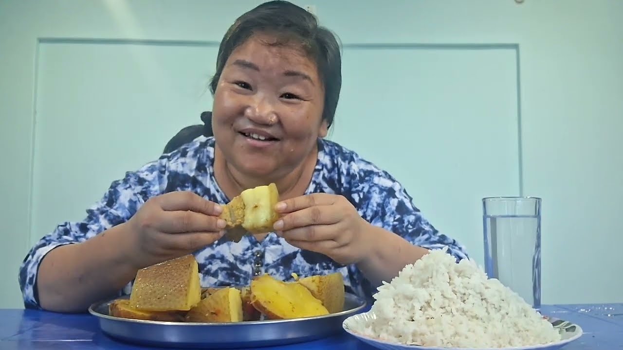 PORK MEAT EATING SOLO MUKBANG