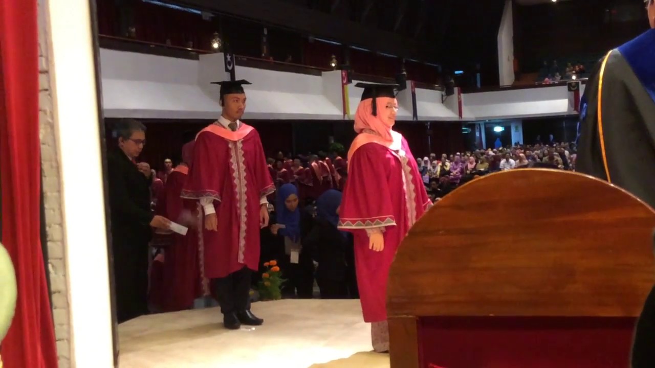 My Master S Degree Convocation Upm Shahrill Ramli A Master Of Corporate Communication Degree Holder In The Mind Of A Childlike