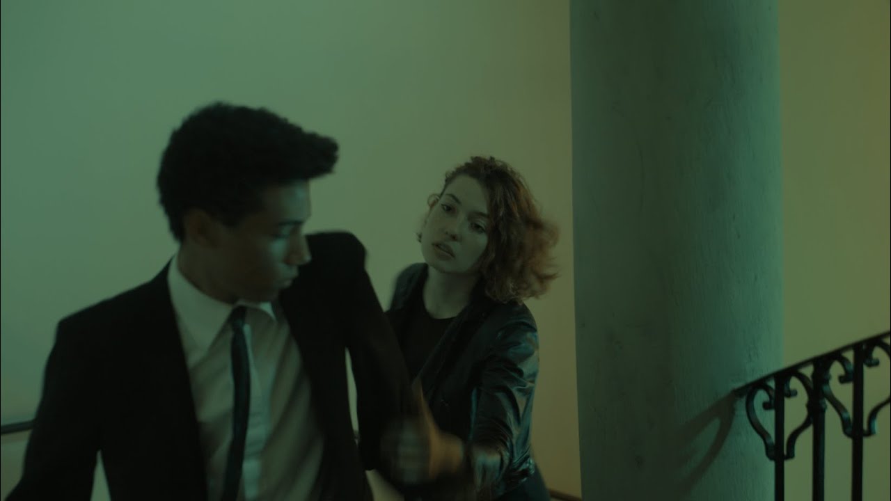 Mazaratee - Y Do U Do This 2 Me? (Official Video)