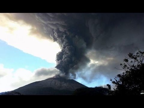 Video: El Salvador Volcanoes