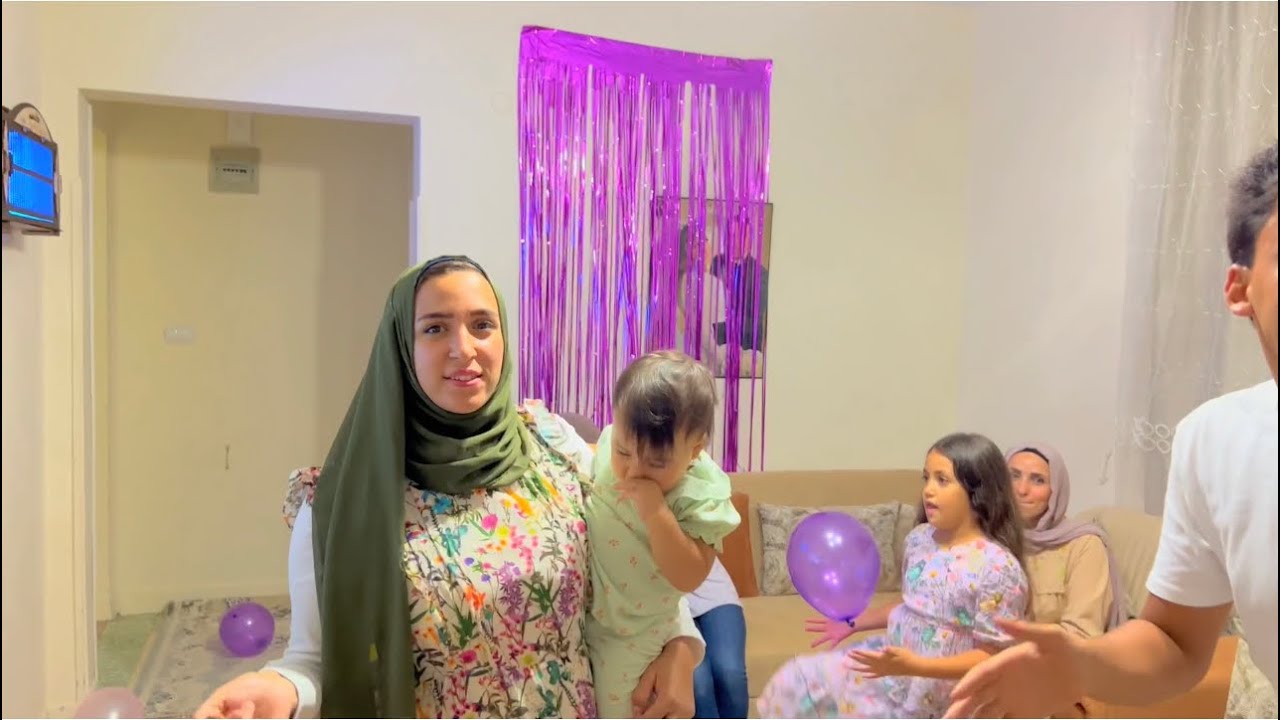 لما تعملى عيد ميلاد بنتك وسط العيلة بجد عيط من الفرحة 🎂