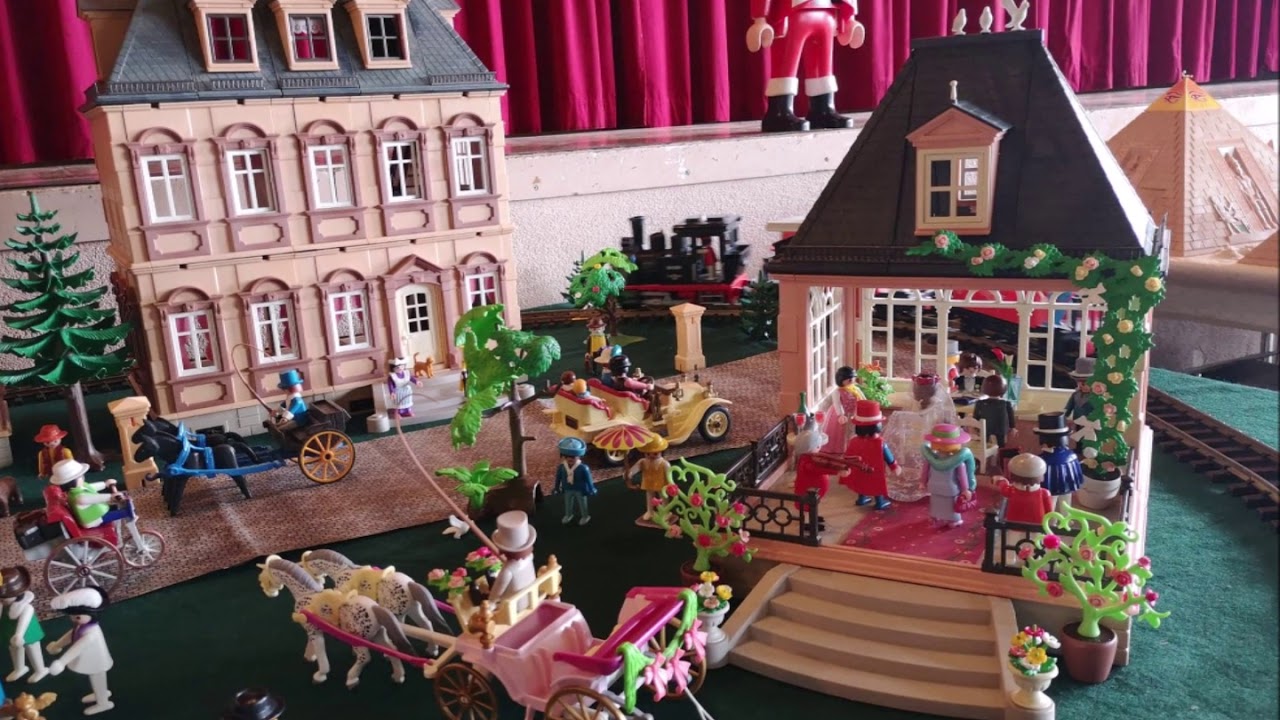 PLAYMOBIL EPOQUE 1900 - Petite Table Guéridon Marron Foncé pour Salon