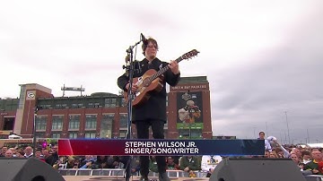 Stephen Wilson Jr. Performs the National Anthem at the 2025 NFL Draft