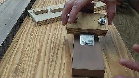 Chisel and hand plane sharpening jig.