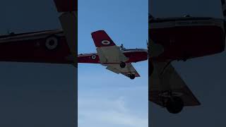 de Havilland Chipmunk landing at Cable Airport