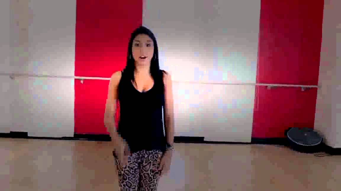 JAZZ DANCE TUTORIAL Spotting A Turn Beginner Pirouette pt 1 Technique w