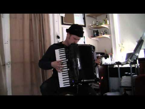 Chiquilin de Bachin & Oblivion (Piazzolla) on Rola...