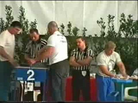 Заур Караев сумо