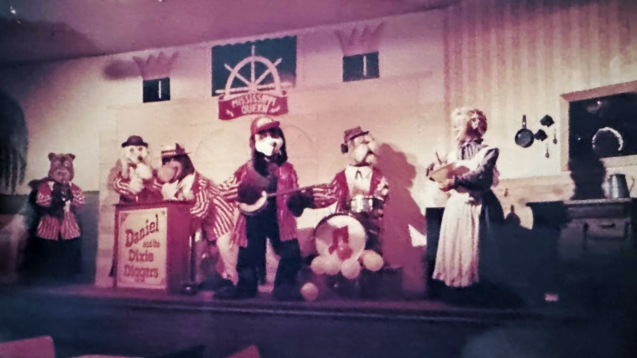 Roll On America - Daniel & The Dixie Diggers + Betty Birthday - (Track 4)