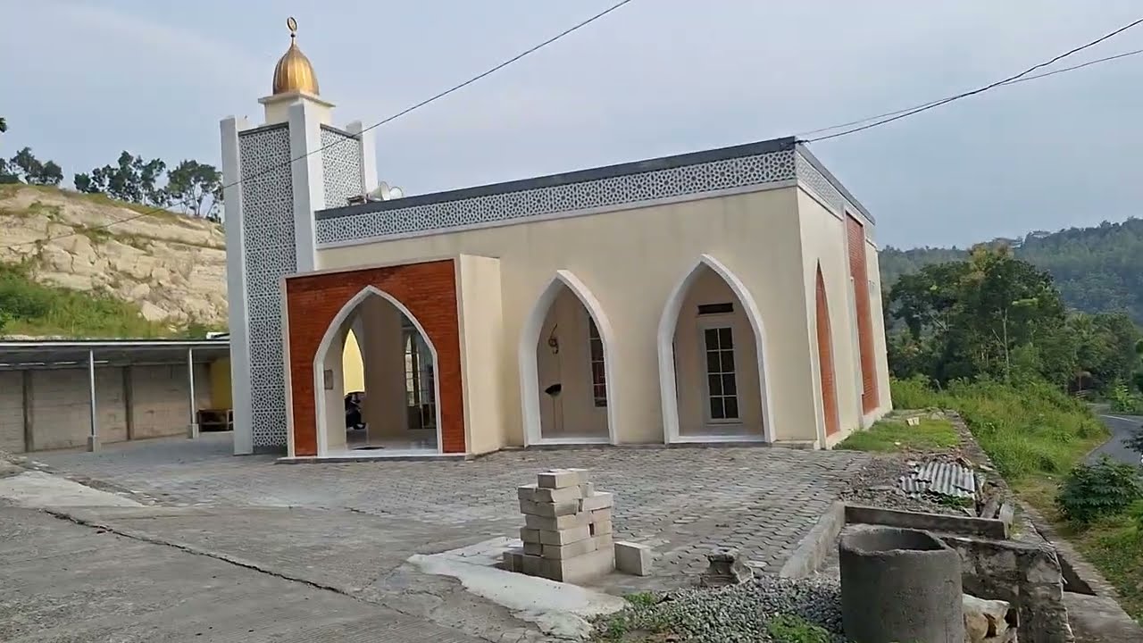 Dijual Tanah SHM luas 6440m harga 185jt. cocok utk kebun durian dan alpokat. atau ternak kambing.