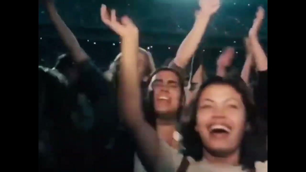 Elton John Pinball Wizard live at Dodger Stadium 1975 (Remastered