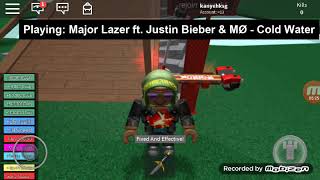 Playing Minecraft Roblox Obby