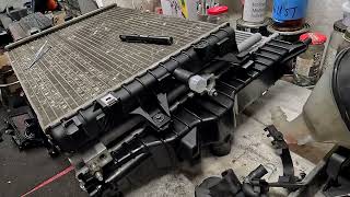 2006 Jaguar S Type R Radiator replacement