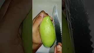 Beautiful Sweet Mango Cutting Bi-Fresh