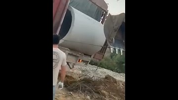 How to unloading concrete pipe safely