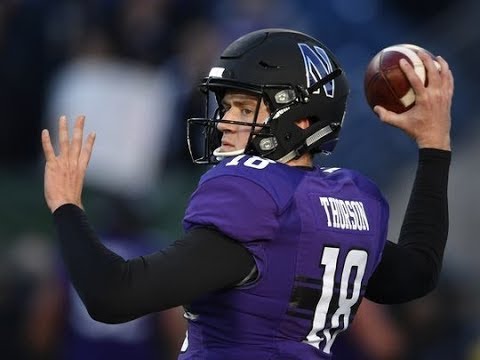 Northwestern QB Clayton Thorson carted off field with apparent leg injury during Music City Bowl