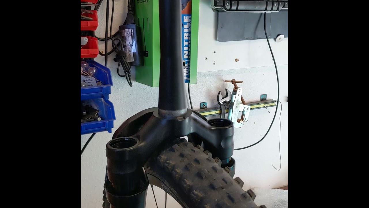 Manitou Mezzer Bushing Burnishing