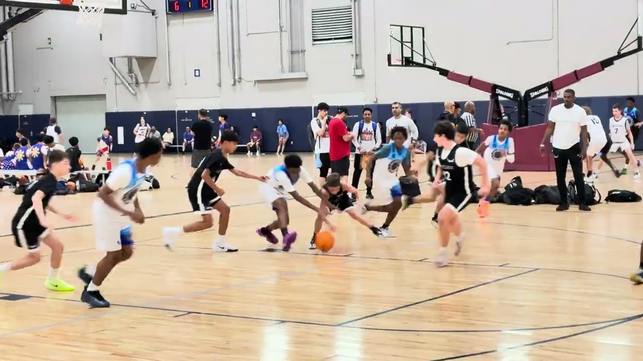 Chicago Hoops Desi vs Limitless Basketball 2030/31, Last Dance Tournament July 2025.