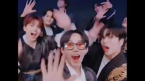 hyunsuk treasure  special dance challenge hits #treasure#hyunsuk#tiktok#dance#bias