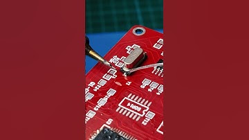 How to Solder SMD Crystal Oscillator Very Easy? #smd #oscillator #electronic