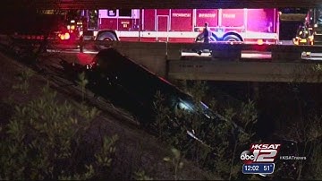 Driver dies in fiery 18-wheeler crash at I-10, Loop 1604