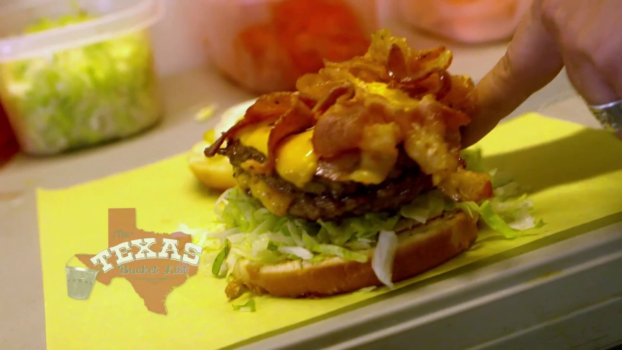 The Texas Bucket List - Double Trouble Burgers in Carrizo Springs