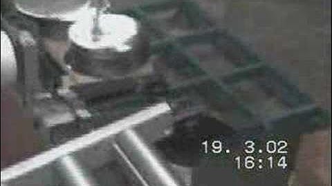 RFA Kawasaki robot press tending