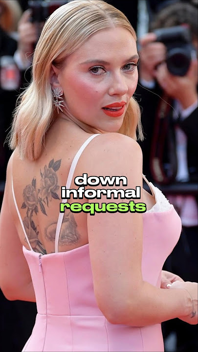 Scarlett Johansson Explains Her No-Selfie Policy.