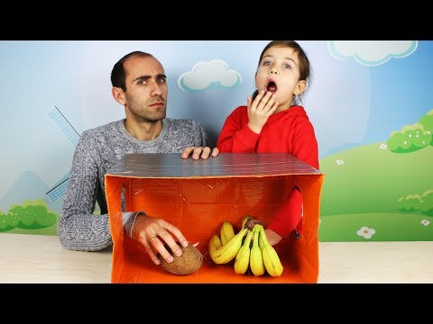 გამოიცანი რა დევს ყუთში? ვცდილობთ ხელის შეხებით გამოიცნონ რა არის ყუთში