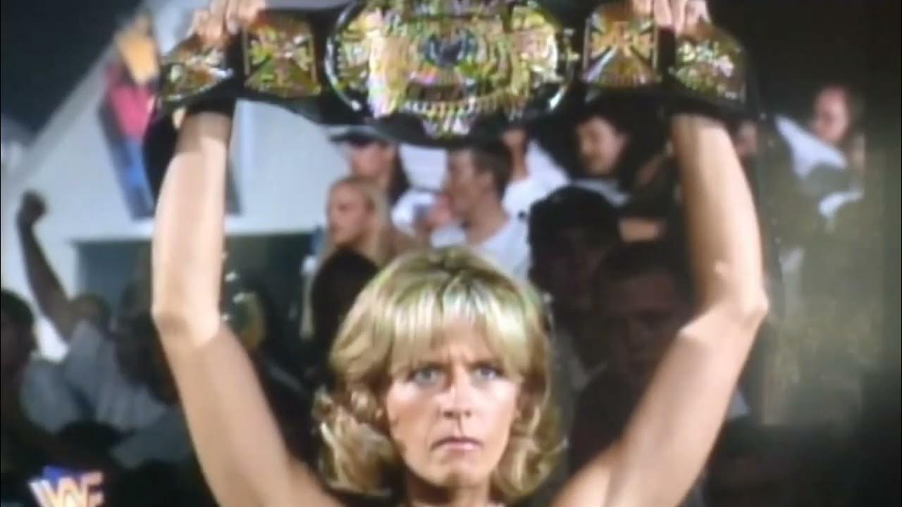 That Time Diana Hart Smith was World Wrestling Federation Champion(04)