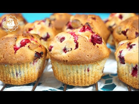 Видео рецепт Пасхальные кексы с клюквой
