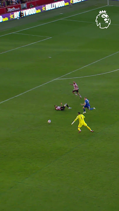 Fancy footwork from David Raya #shorts