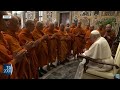 Papa a monaci buddisti thailandesi: collaboriamo per un mondo più inclusivo