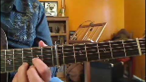 Elliott Guitar Capo Demonstration