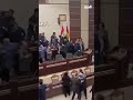 عراك بالأيدي داخل برلمان كردستان عراك بالأيدي داخل برلمان كردستان