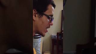 Canserbero recitando verso de "Ready".