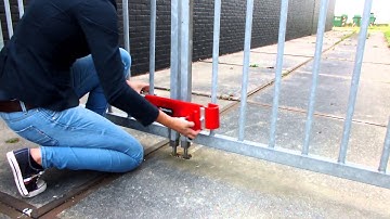 DoubleLock Container Lock HEAVY RED SCM