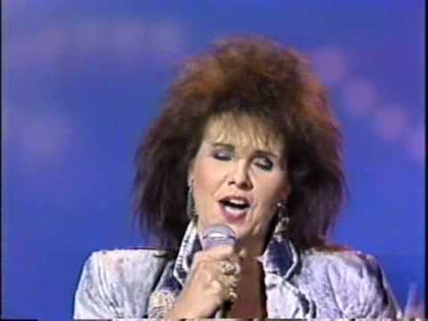 Many Many Tears Ago - Darlene Austin - Nashville Now Show