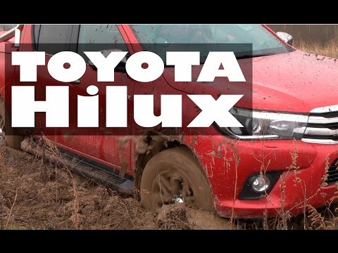 Toyota Hilux, вытаскиваем ее с бездорожья. Обзор, тест-драйв #СТОК №11