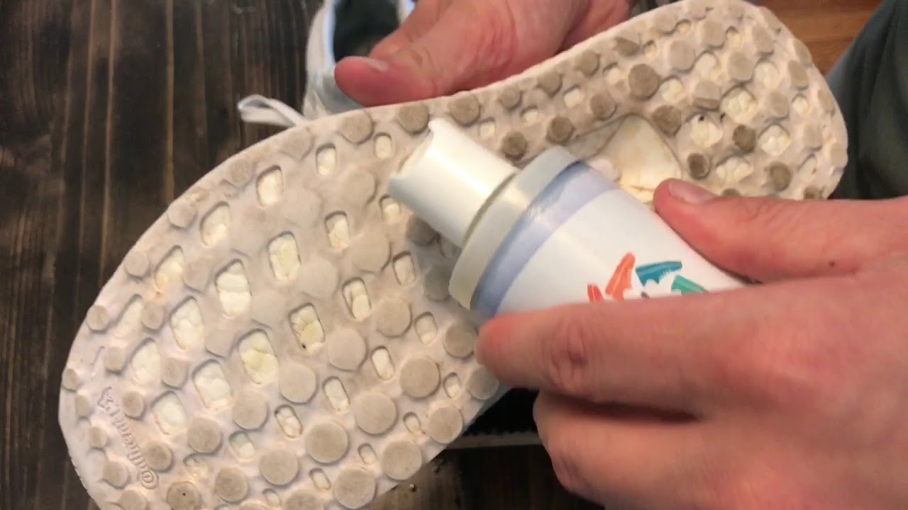 Refreshed Shoe Cleaner on UltraBOOST. Shoe Cleaning Review.tutorial