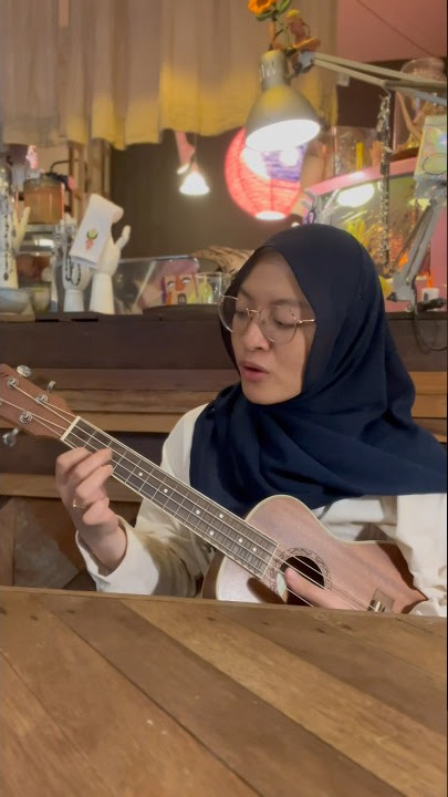 Short Cover Figura by Wani Syaz x Ikhmal Nour