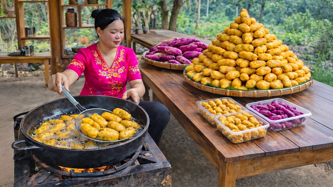 How to Make Crispy Fried Sweet Potato Cakes to Sell at the Market - Traditional Street Food