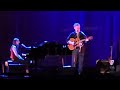 Capture de la vidéo Glen Hansard And Marketa Irglova Of The Swell Season -"Leave A Light"- Beacon Theater Nyc 03-17-22