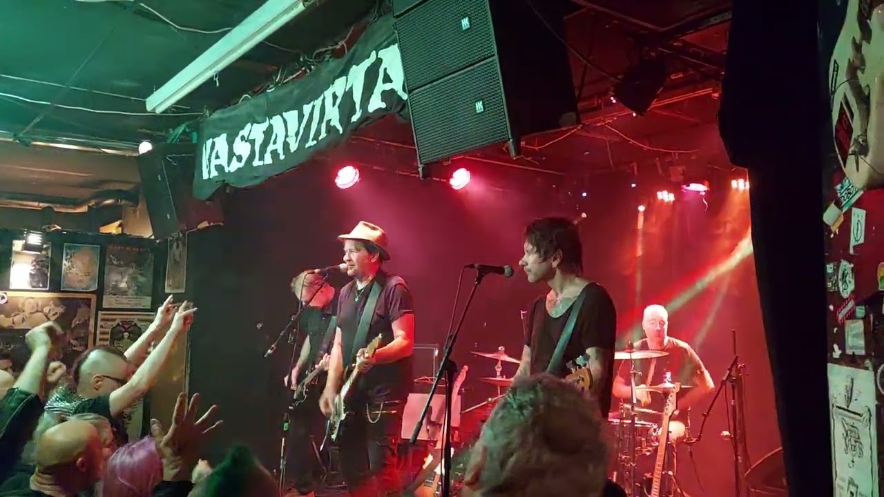 Pojat - Lemmikkihautuumaa (Pet Cemetary)