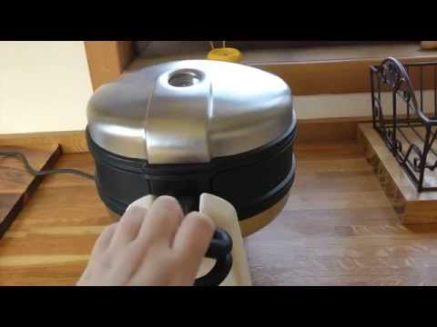 KitchenAid Waffle Baker (Almond Cream)
