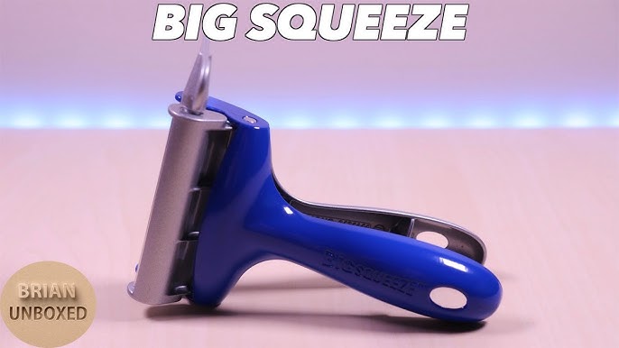 Easy Out Tube Squeezer :: helpful squeezing aid for one handed users