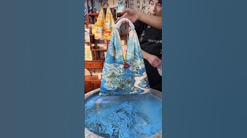 use the color scheme mix with water for made a Beautiful hand bag 👜 #art #fluidartist