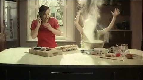 Motionographer_Sharing_the_best_in_motion_graphics_design_an.flv